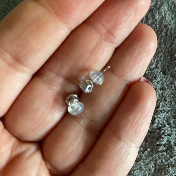 NEW* 14K white gold Diamond stud earrings - Picture 3 of 3